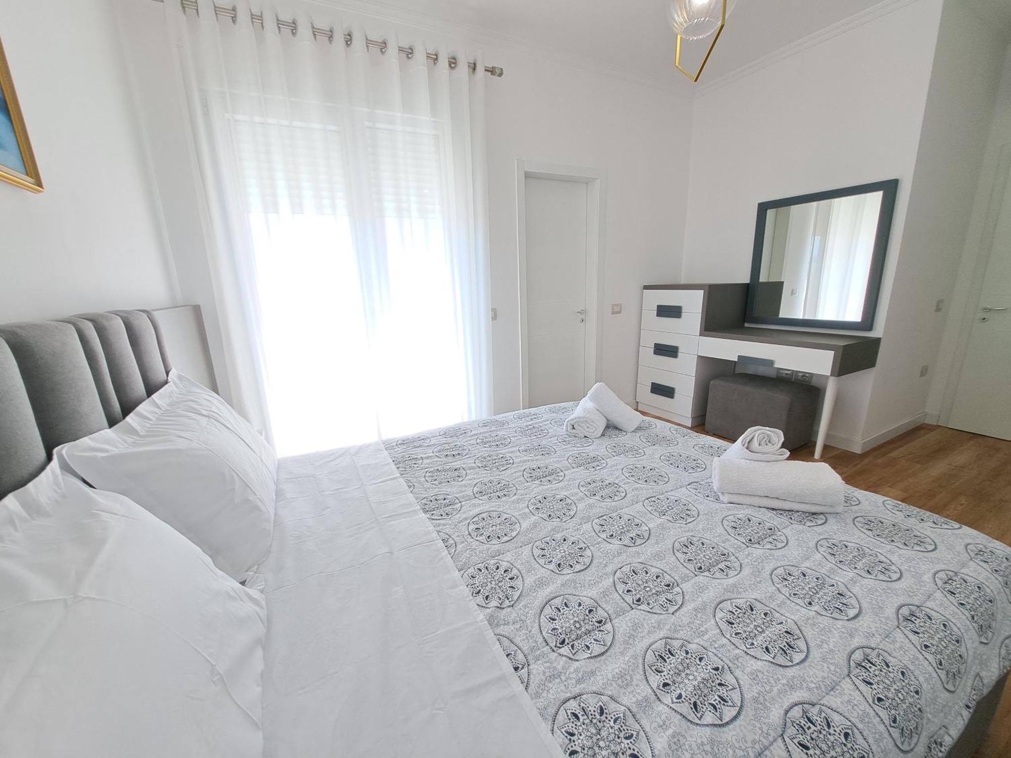 טיראנה Pazari Luxury Central Apartment מראה חיצוני תמונה