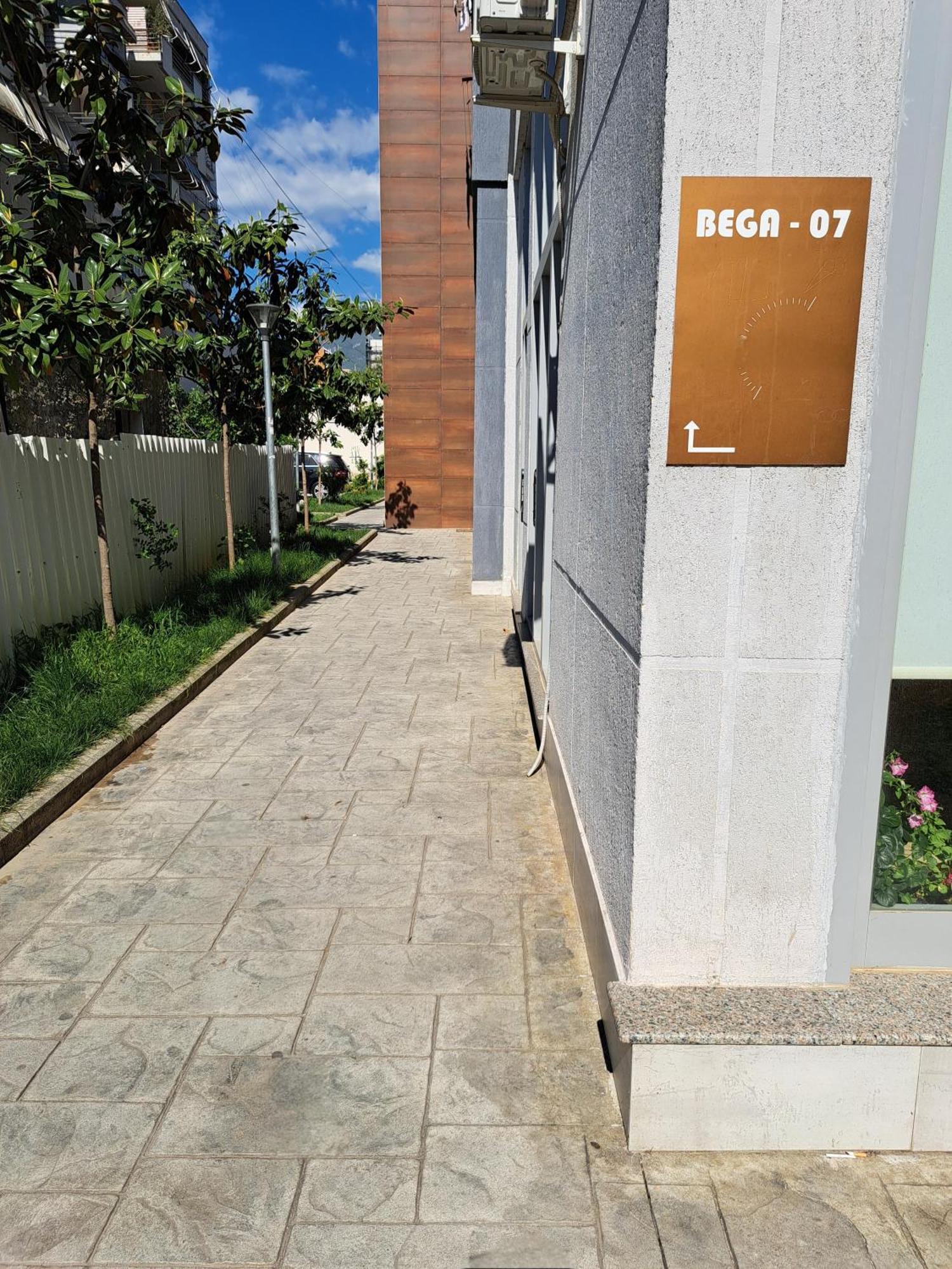 טיראנה Pazari Luxury Central Apartment מראה חיצוני תמונה